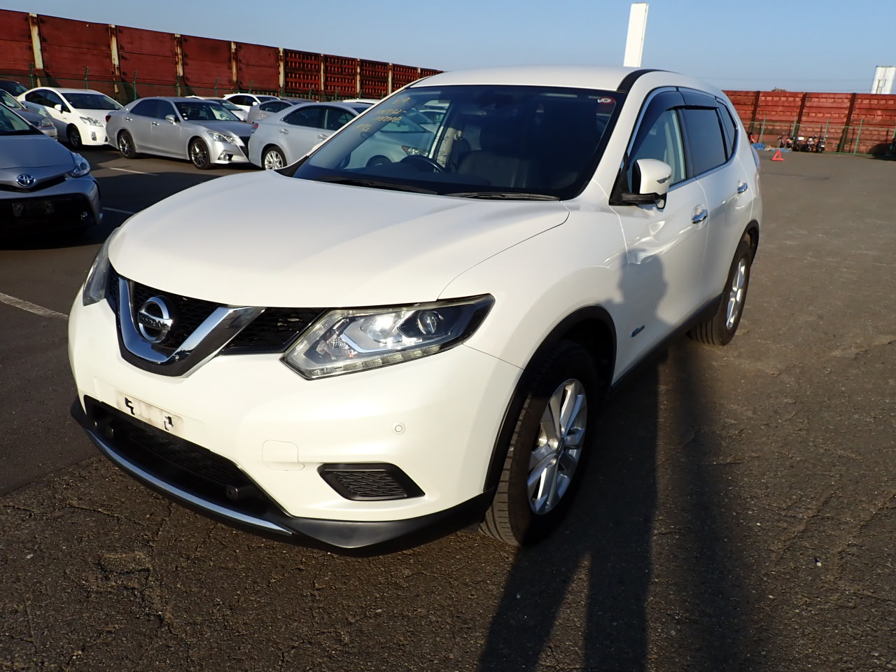 2016 NISSAN X-trail hybrid